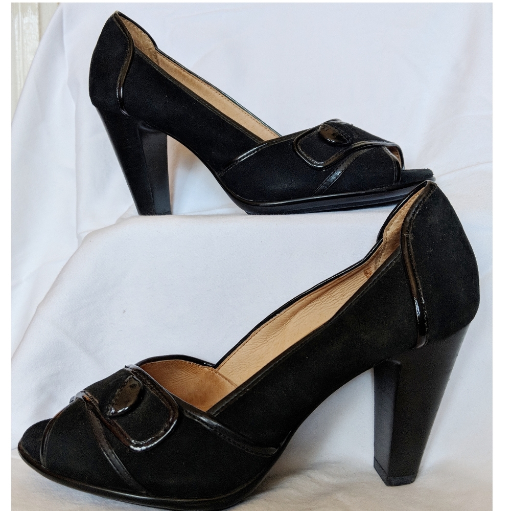 Sofft Heels Size 6 Suede Peep toe
